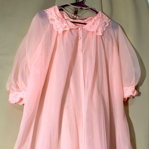 Gray mode vintage sheer swing “house” coat